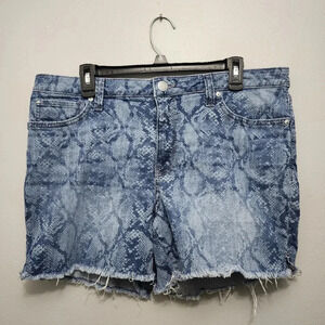 Seven women's jean shorts size 14 weekend animal prints blue